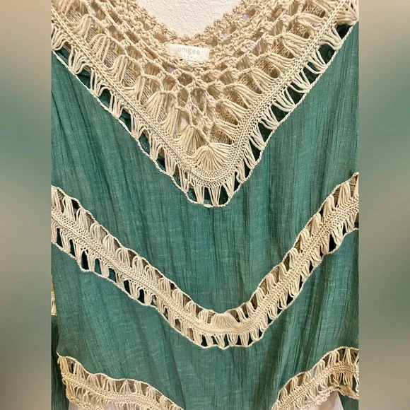 Umgee Green and Cream Long Sleeve Tee - Picture 2 of 9